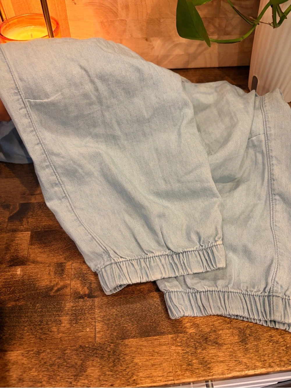 GAP pale blue