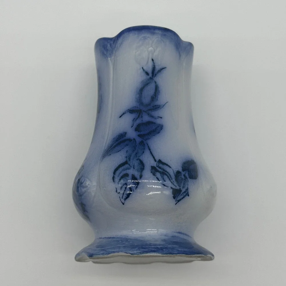 Victoria Ironstone antique victoria