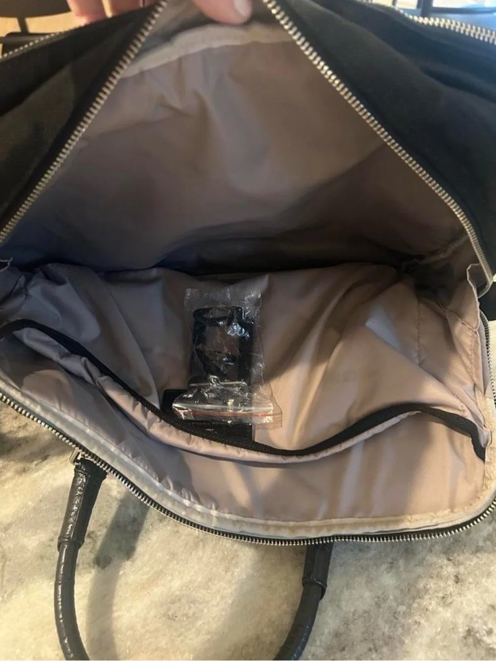 Tumi handles full