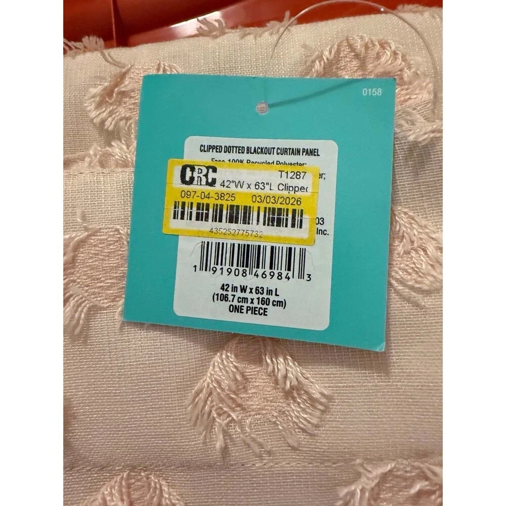 Pillowfort clipped dotted