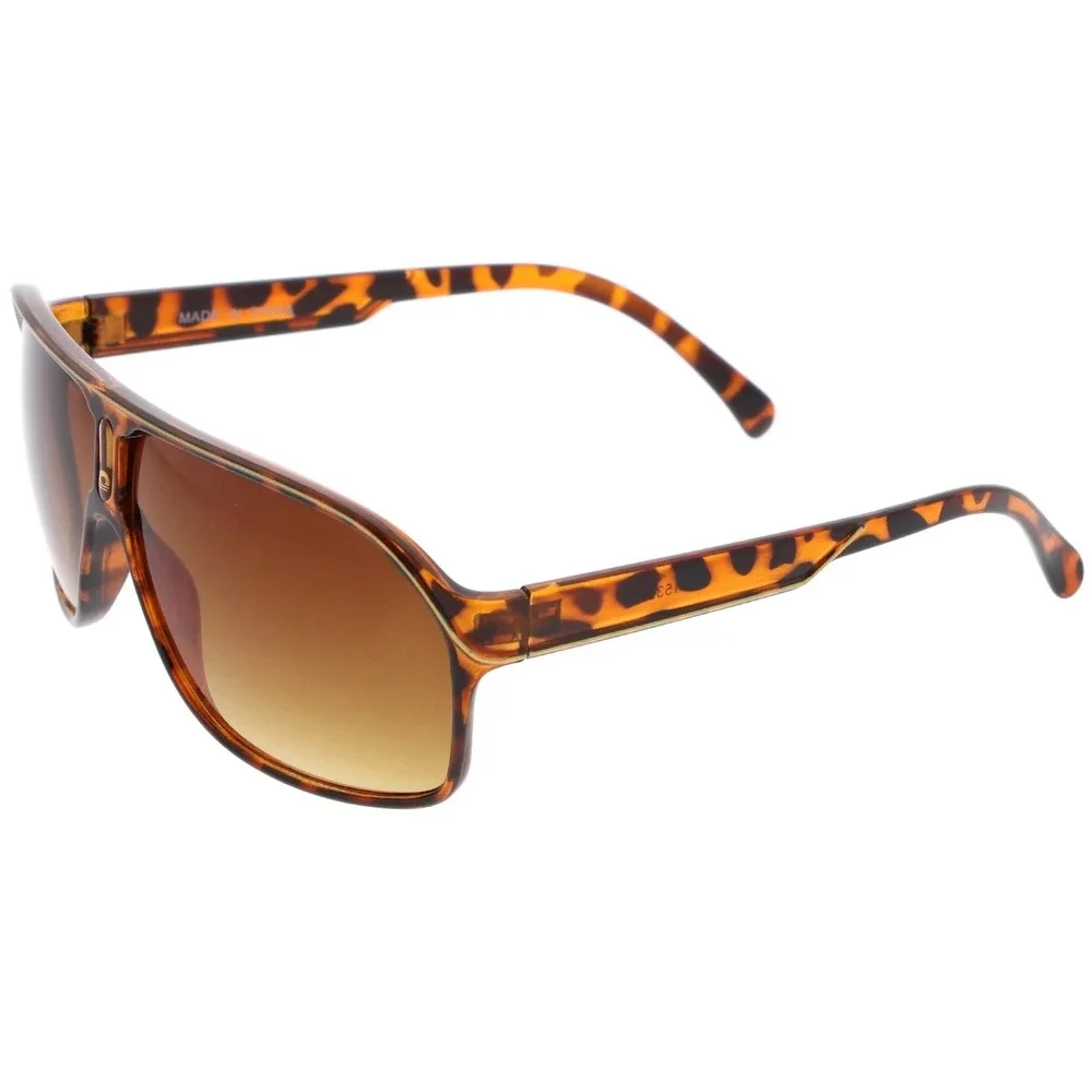 Unbranded oversized aviator