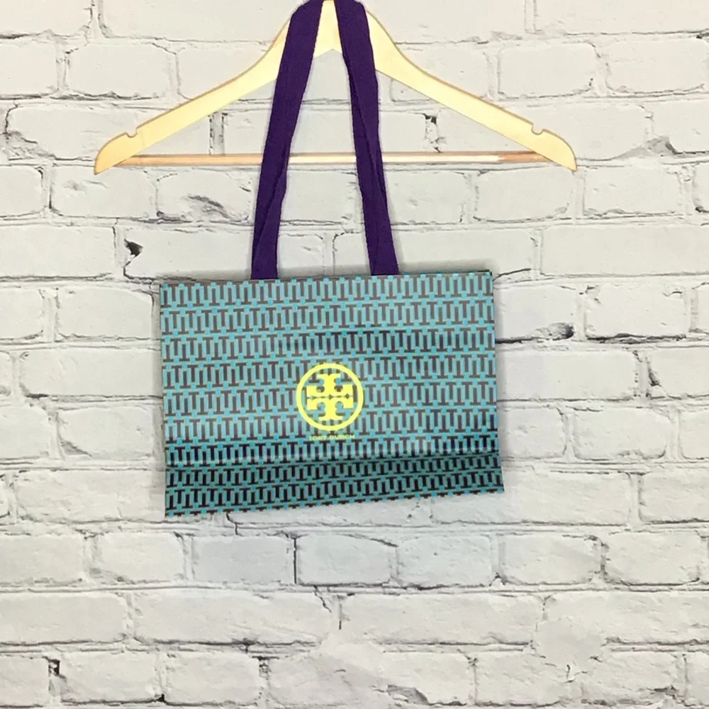 Tory Burch tory burch