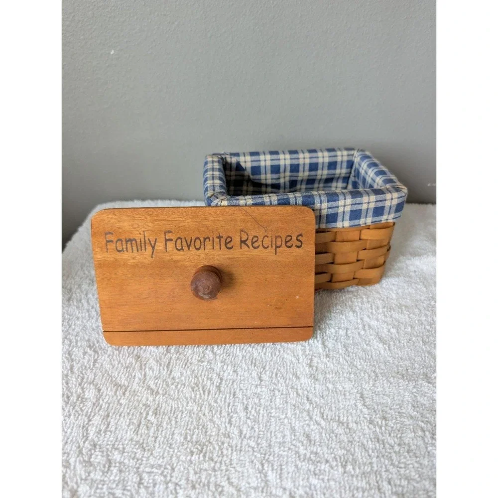 VTG Wooden Woven Favorite Recipe Basket Box Plaid Liner Cottage Core Farmhouse