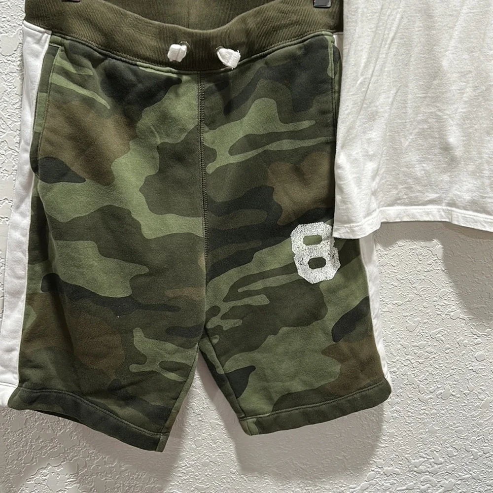 GAP 🦖gap stains tears