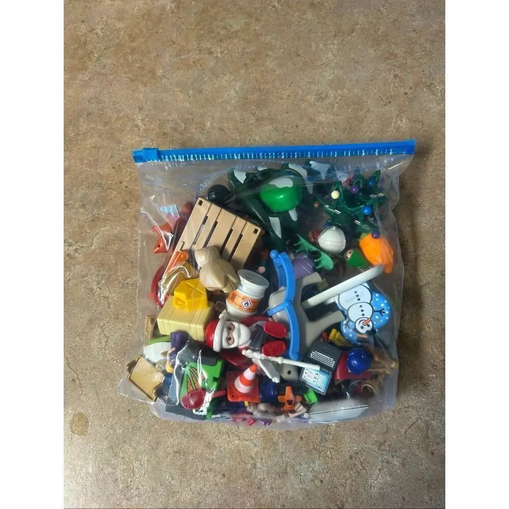 Playmobil Mixed Lot Figures Accessories Furniture Holiday Construction Parts Bun