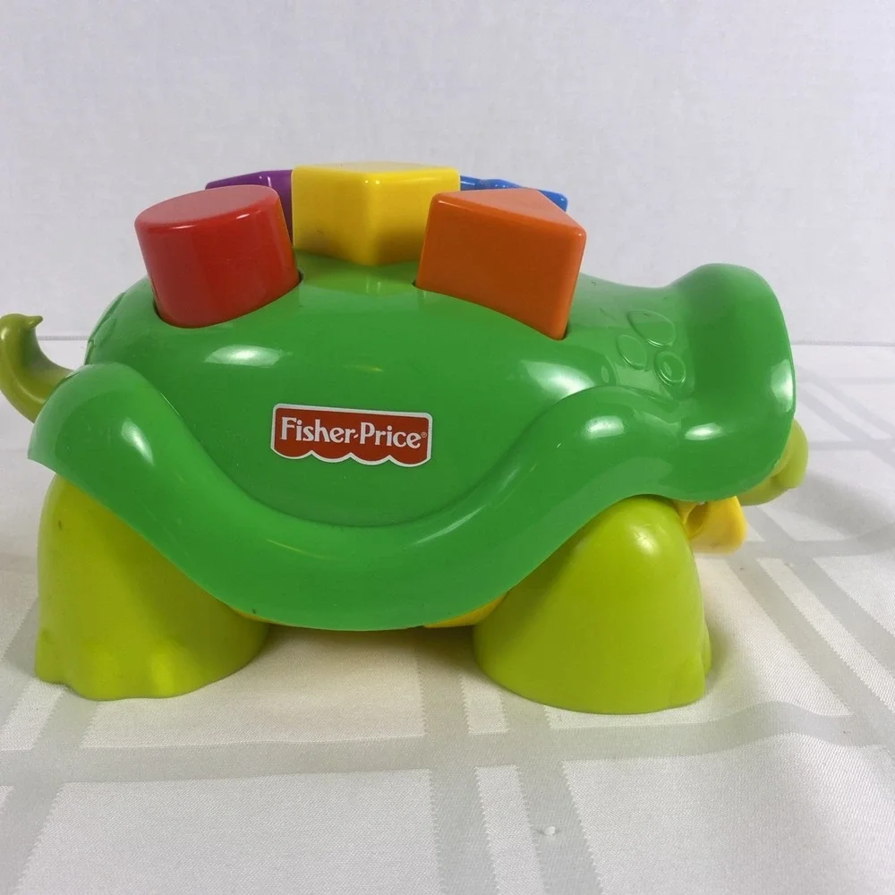 Vintage 2002‎ Fisher Price Tappy the Green Turtle Shape Press Baby Toy