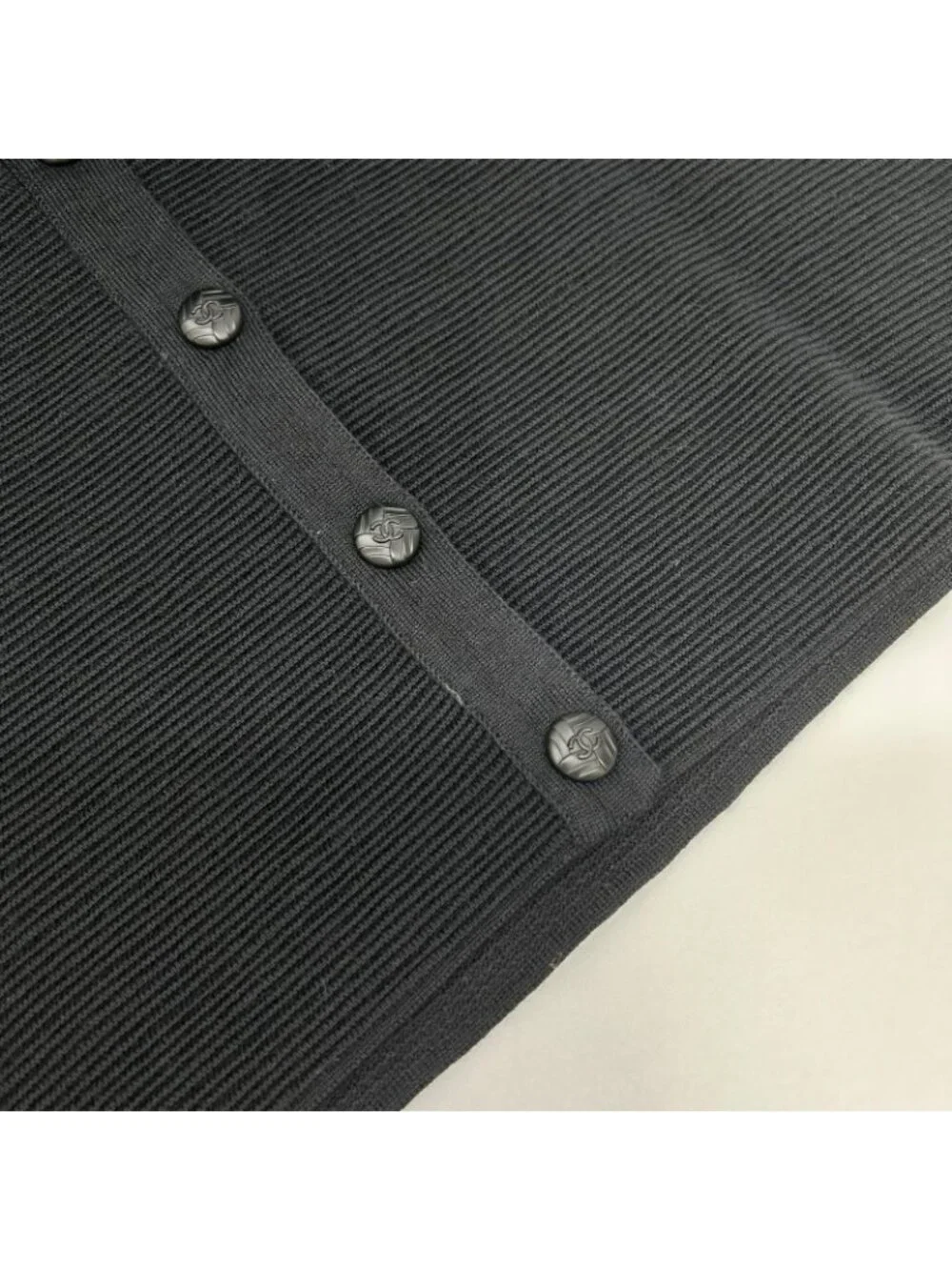 CHANEL sleeve original authenticated