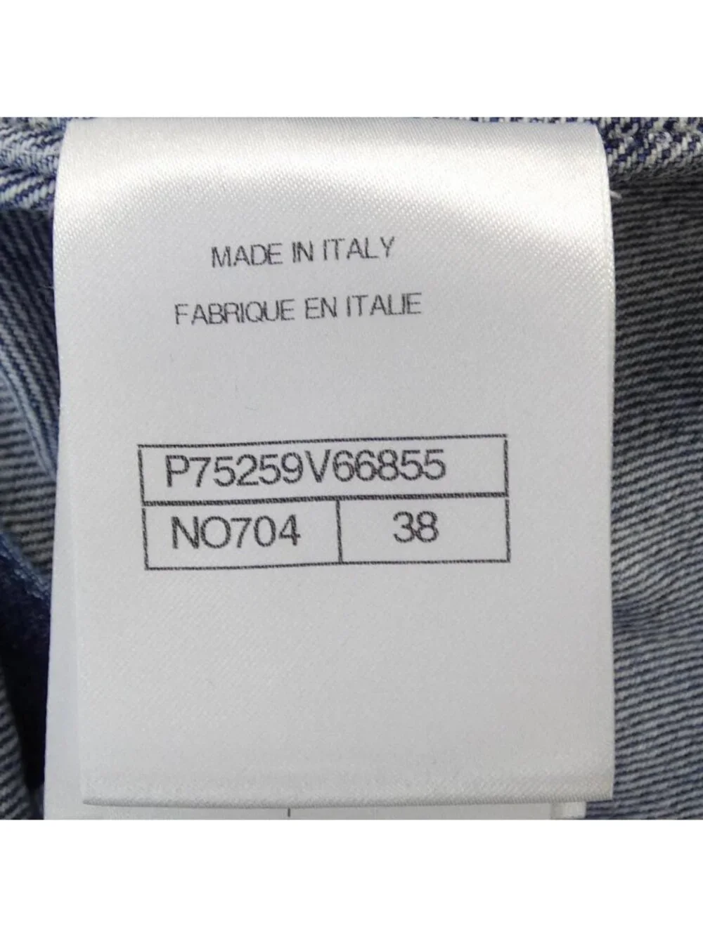 Chanel Metiers D'art Look 38 Denim Jacket