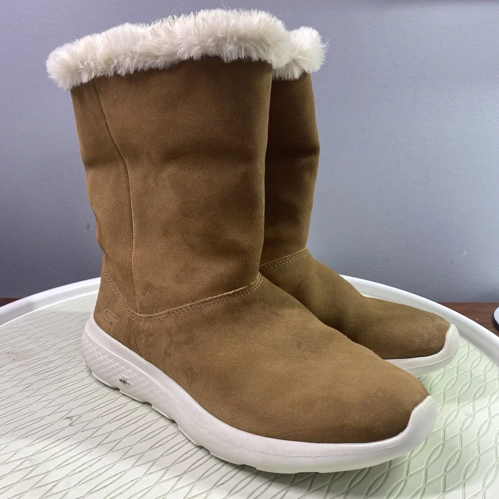 Skechers‎ Gogomat Womens Technology Brown Suede Leather Winter Boots Sz.6.5 EUC