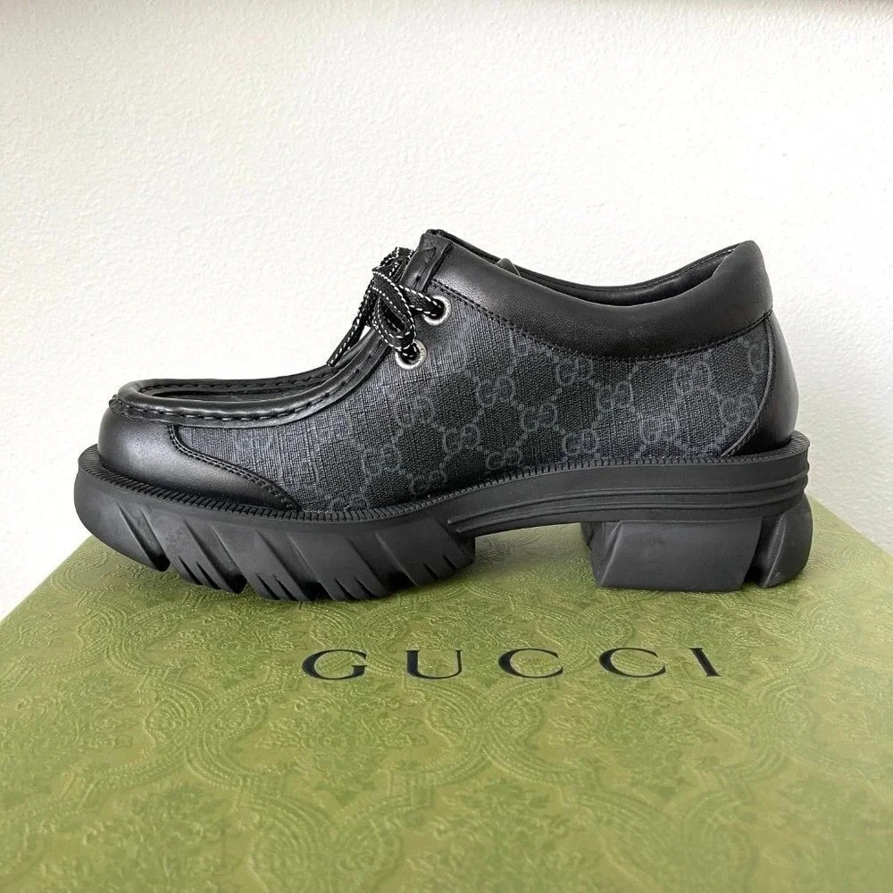 Gucci black gg