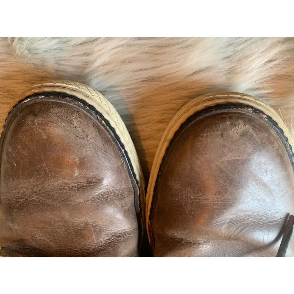 Frye men’s gates
