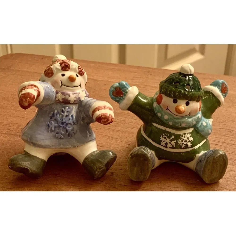 Vintage Winter‎ Snowman Salt & Pepper Shakers