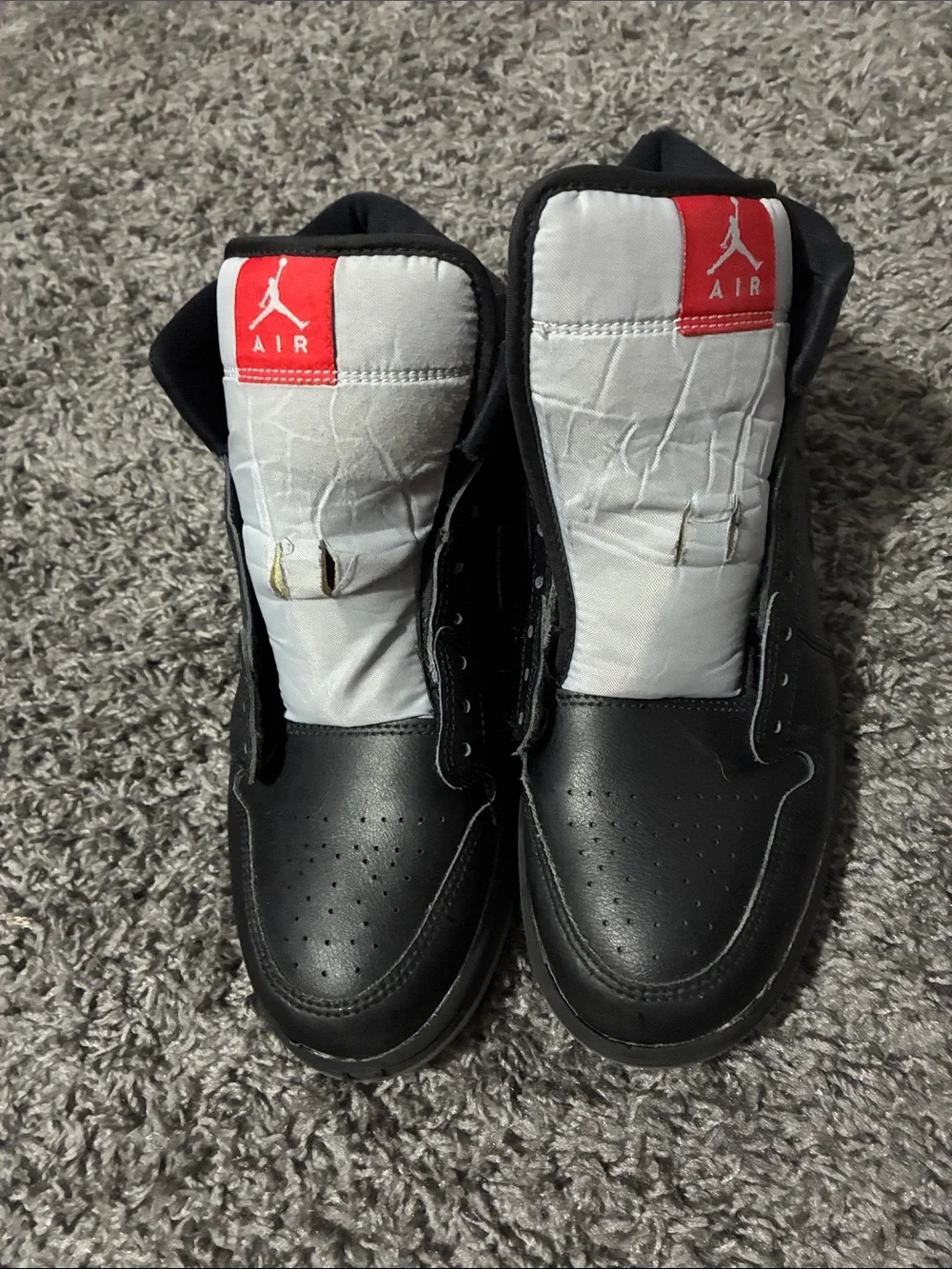 Jordan mid black