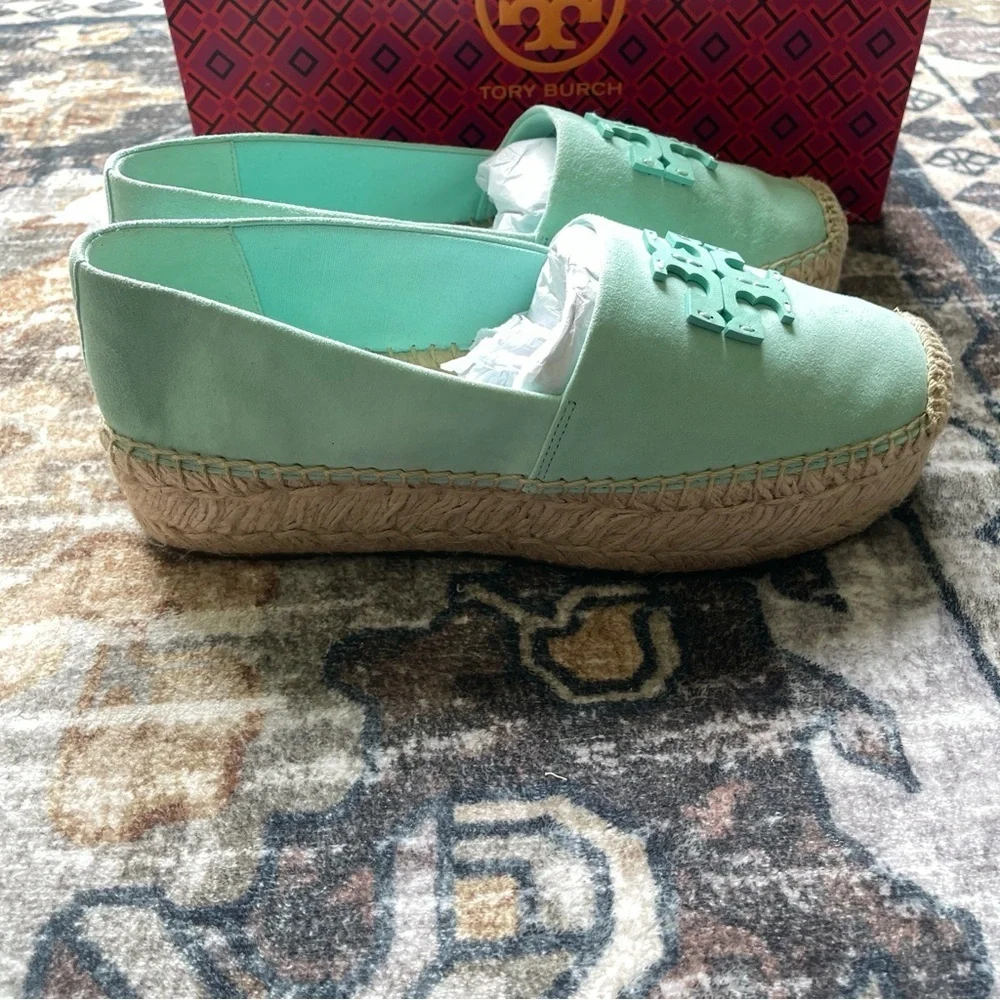 Tory Burch size worn