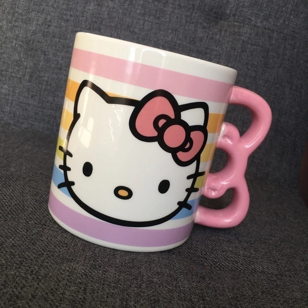 Hello Kitty ridiculously cute