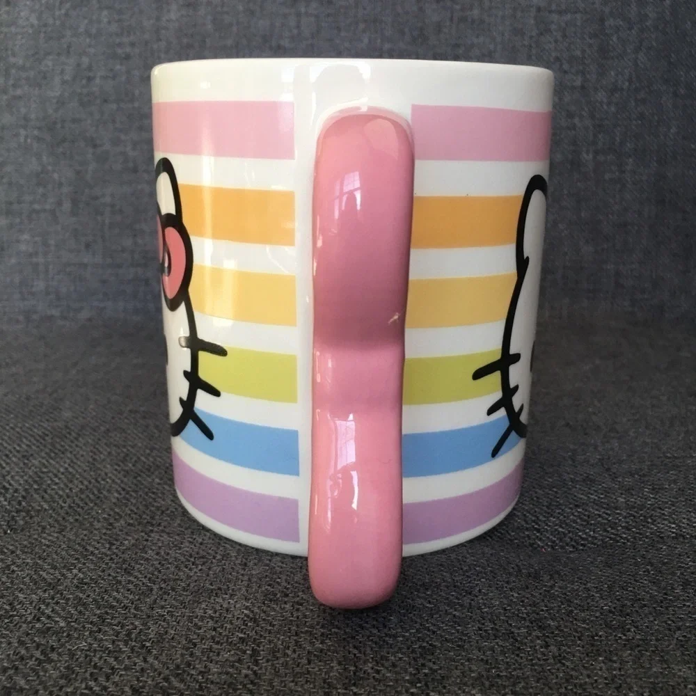 Hello Kitty ridiculously cute
