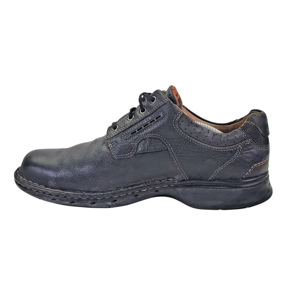 Clarks unstructured un
