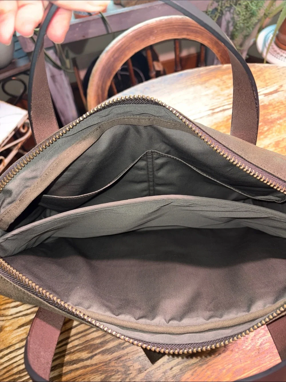 Filson durable olive