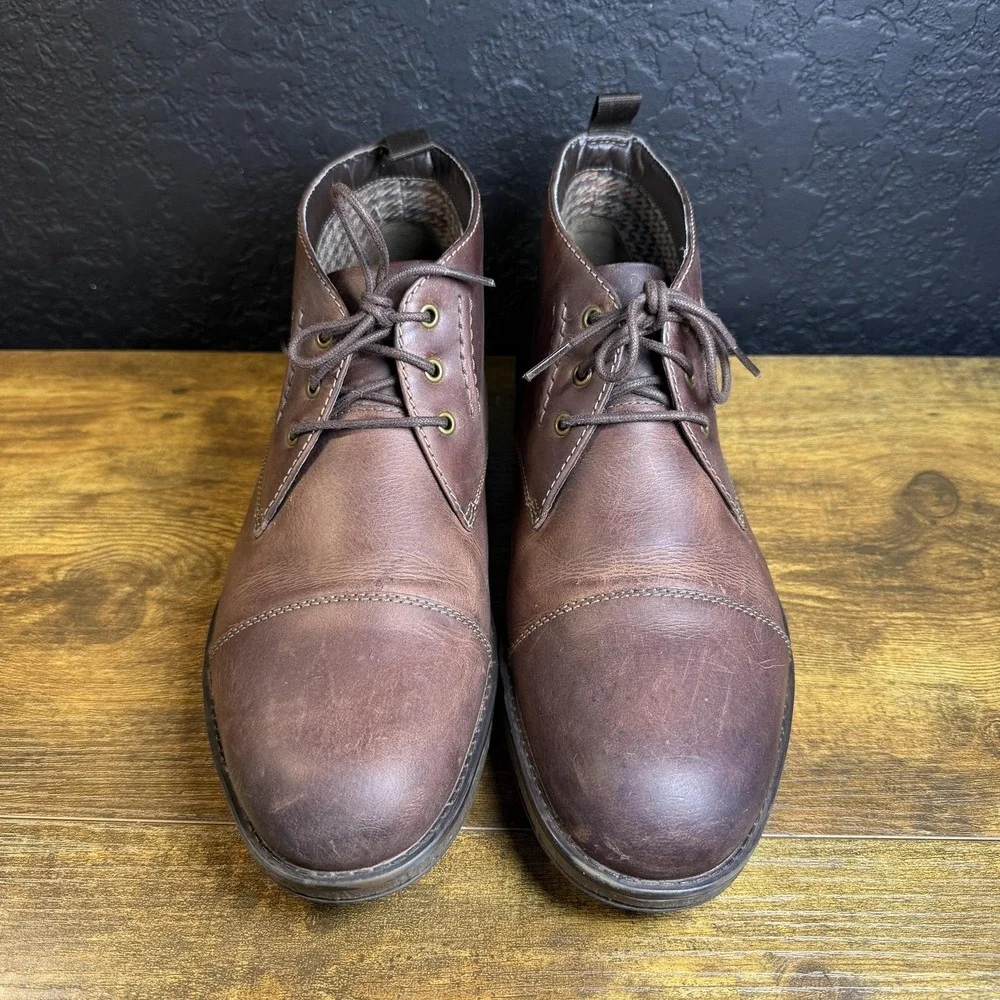 Clarks tilden top