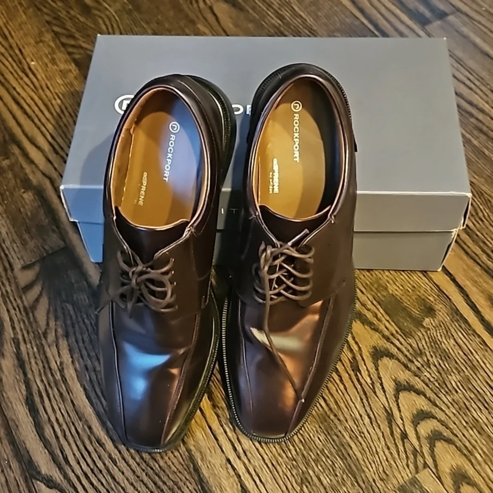Rockport roc toe