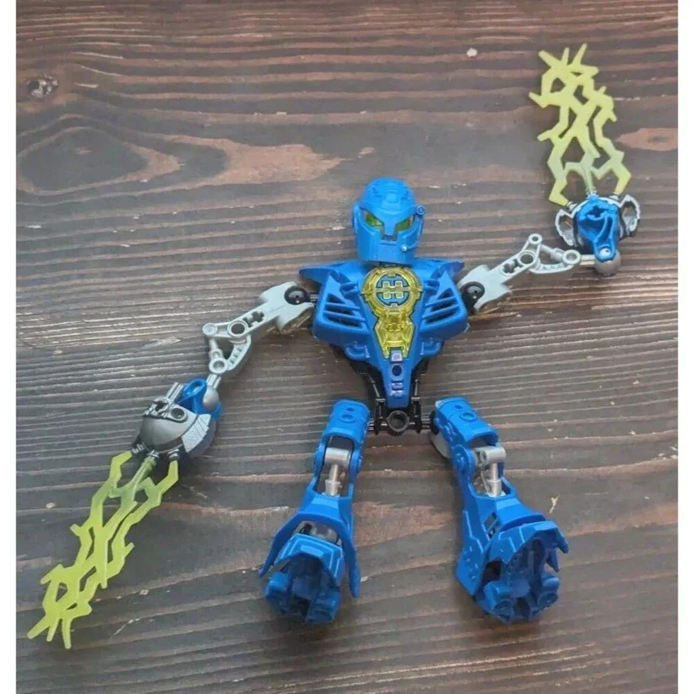 LEGO 7169 Mark Surge Hero Factory Heroes - No Manual