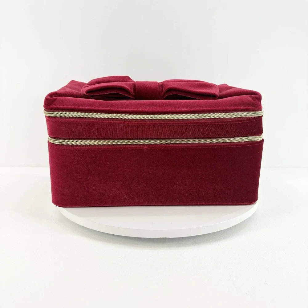 2024 Estee Lauder Red Velvet Limited Ed Holiday Beauty Box CASE ONLY‎ Bow Handle