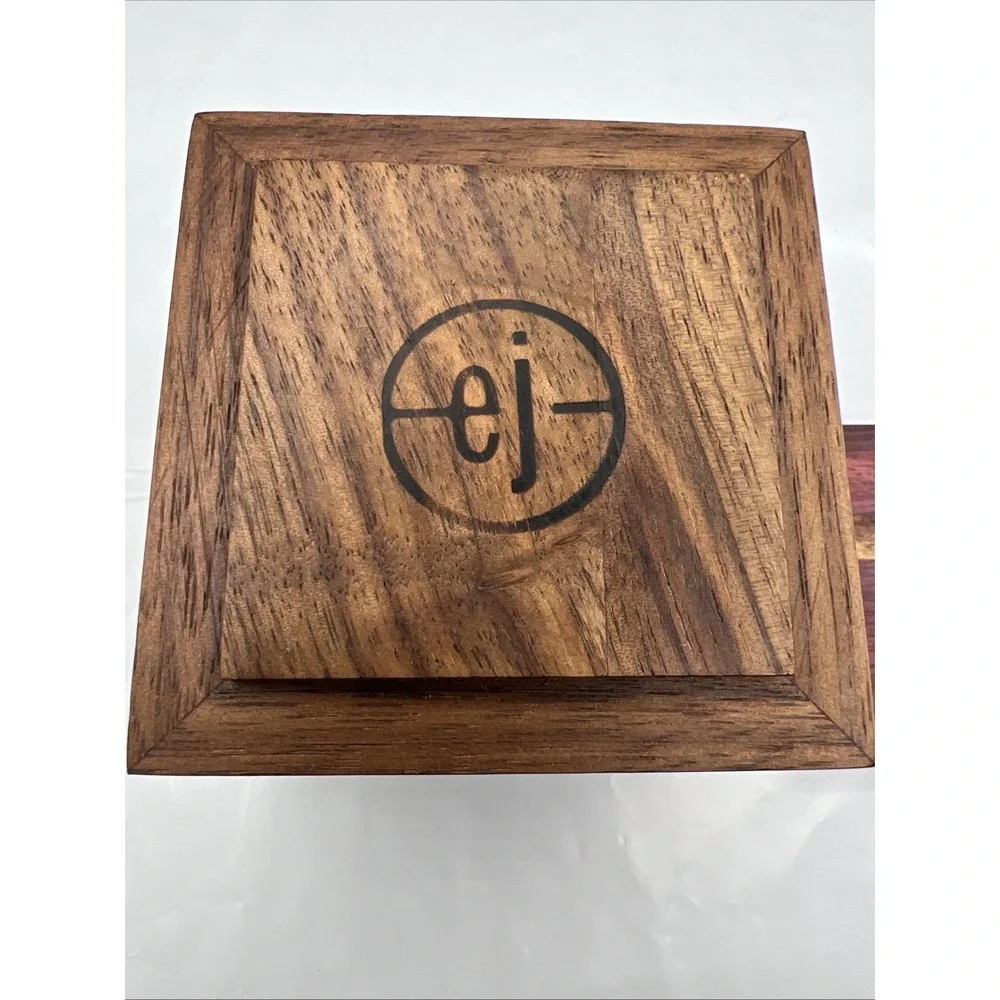 Emily Johnson (ej_artist) title handcrafted