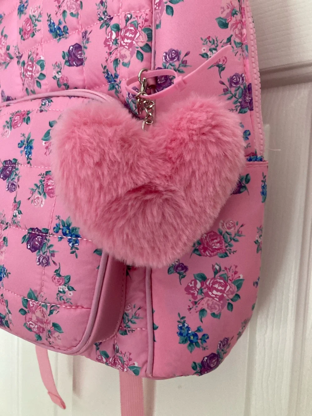 Miss Gwen’s omg cute pink