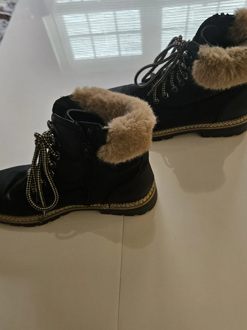 Steve Madden black lace