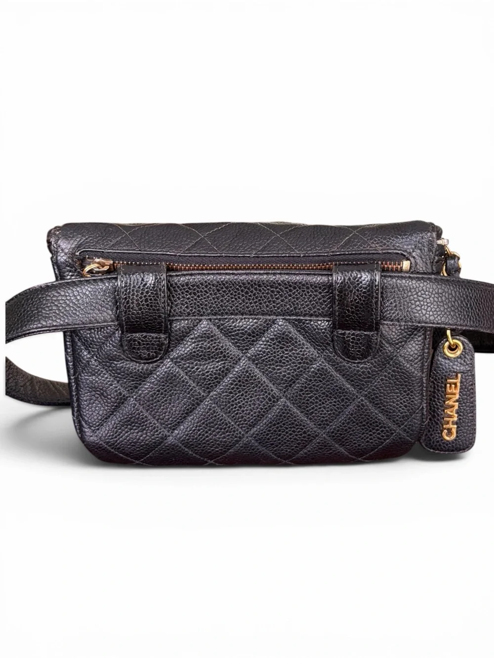 CHANEL vintage quilted