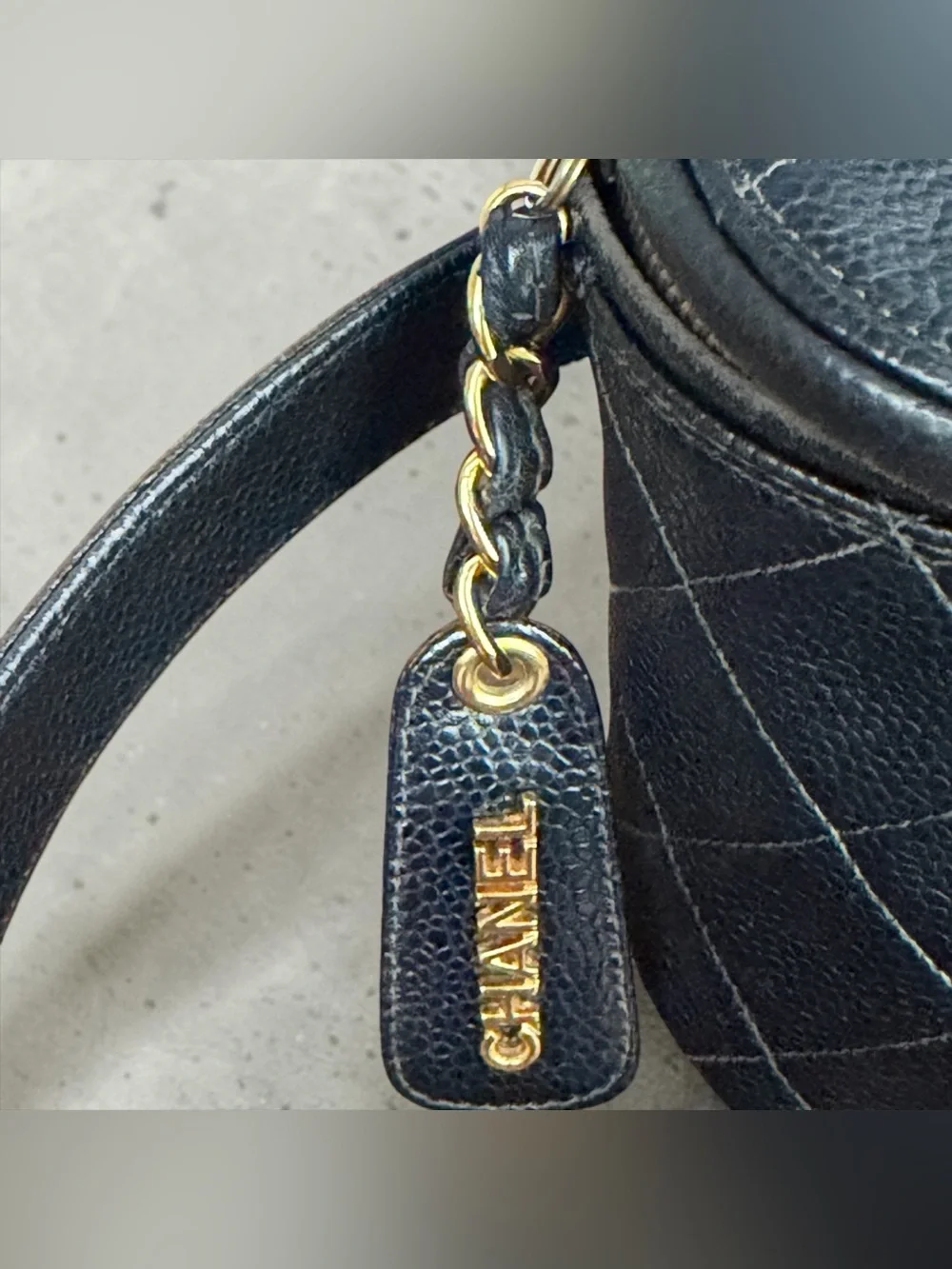 CHANEL vintage quilted