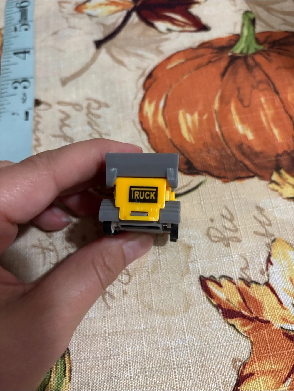 N/A bright yellow