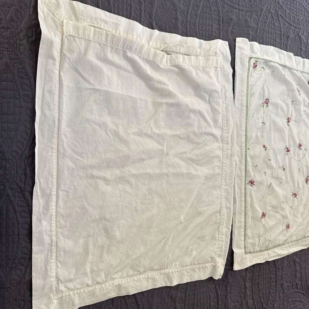 The Unbranded Brand ribbon trim