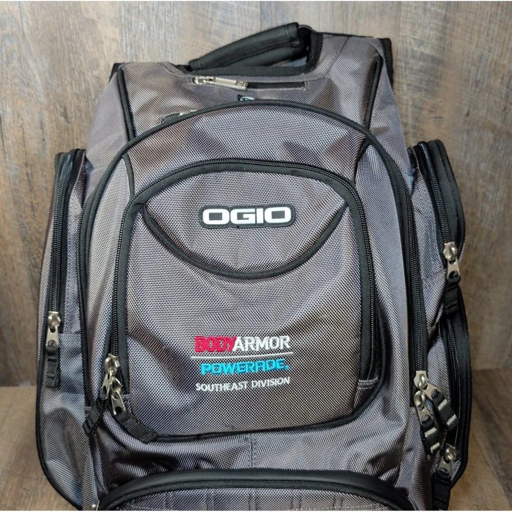 OGIO metro front