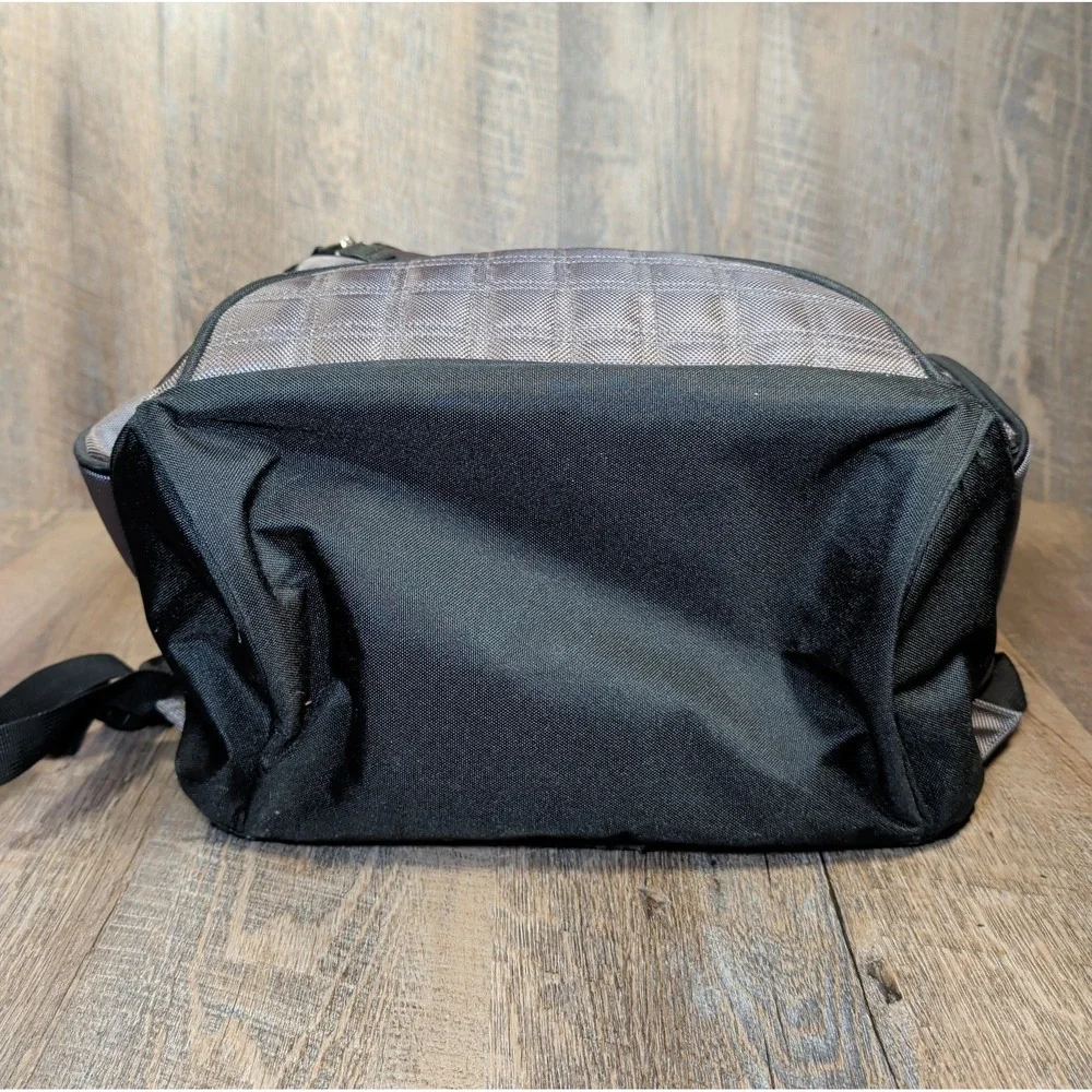 OGIO scratches backpack