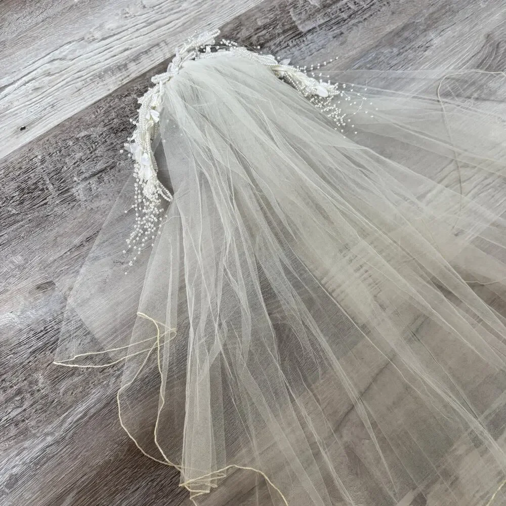 Vintage ivory bridal