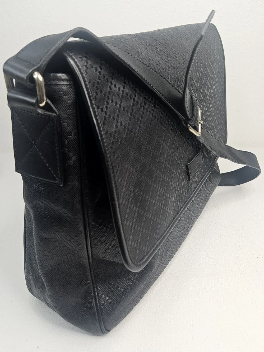 Gucci authentic diamante