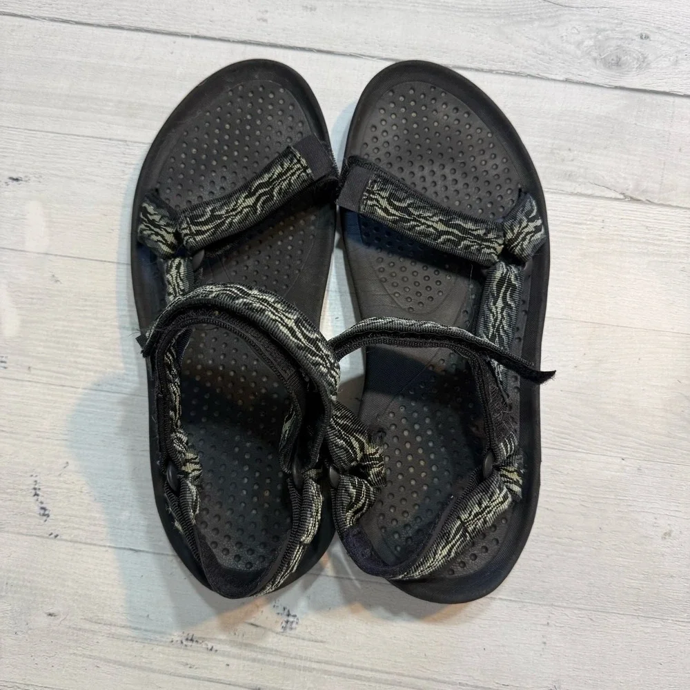 Teva men hurricane