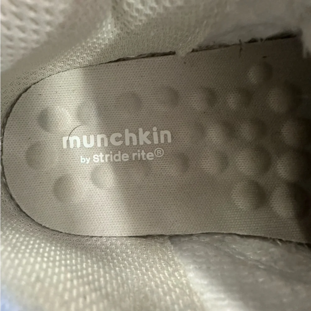 Stride Rite munchkin by