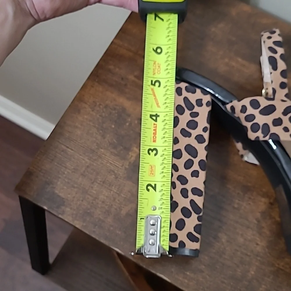 Qupid Spotted Animal Print Heeled Platform Sandals size 8