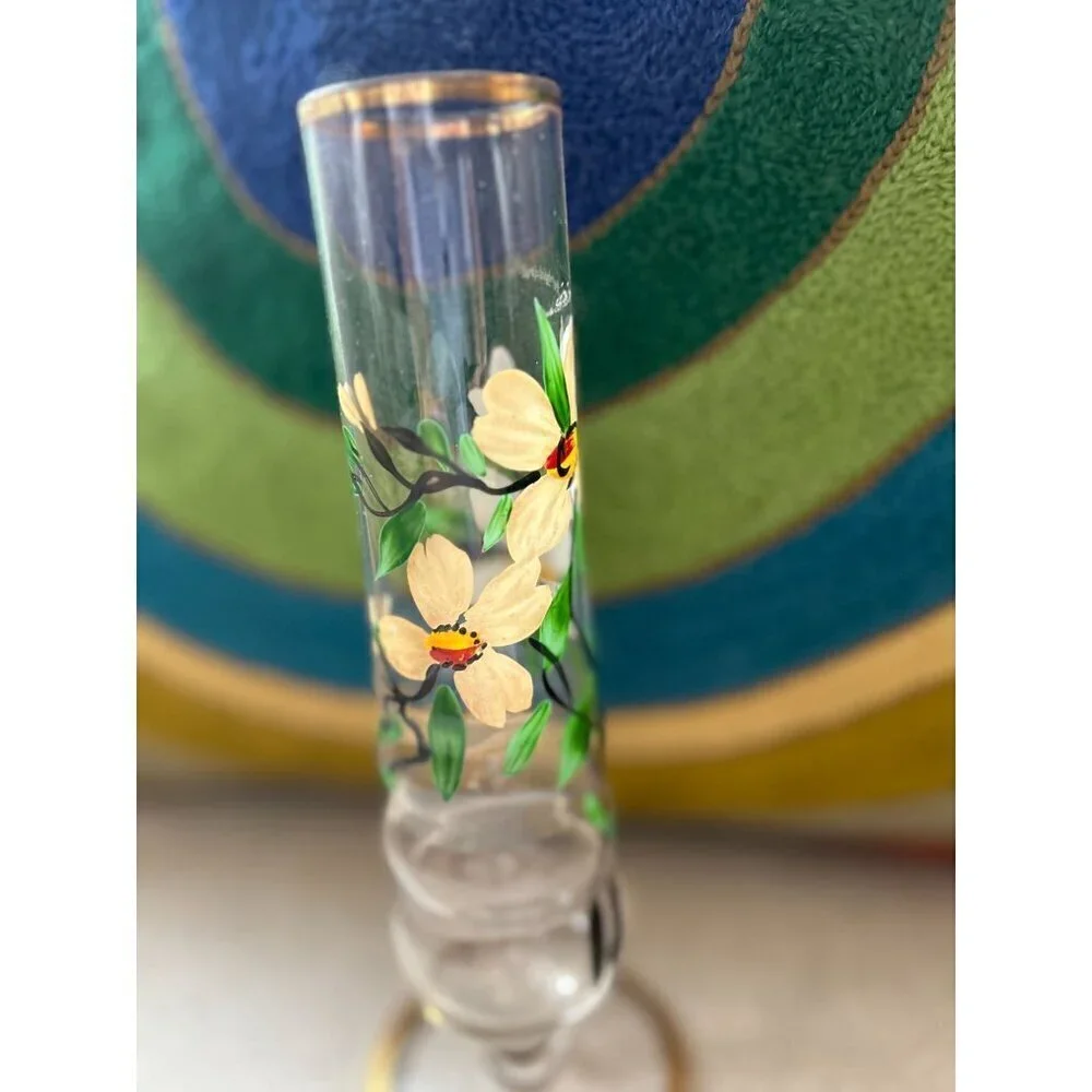 N/A clear pedestal