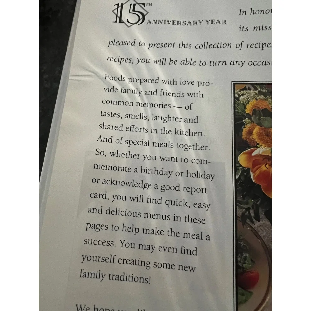 The Pampered Chef Food Family Friends Cookbook Recipes Occasions‎ Vintage 1995