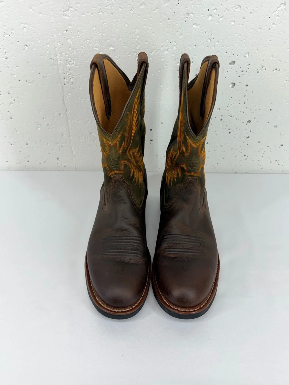 Ariat men’s size