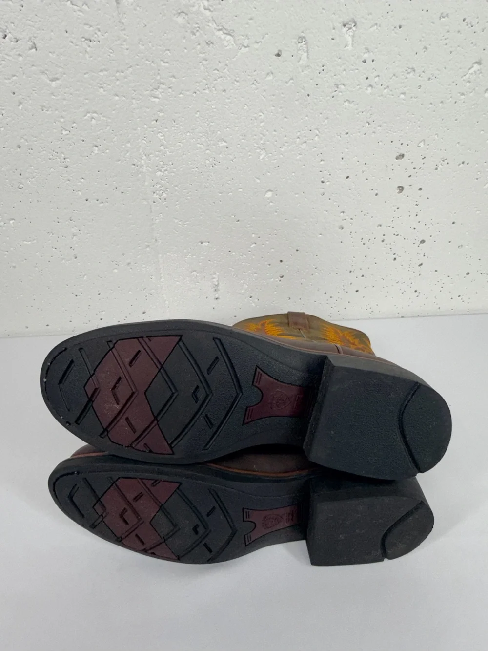 Ariat men’s size