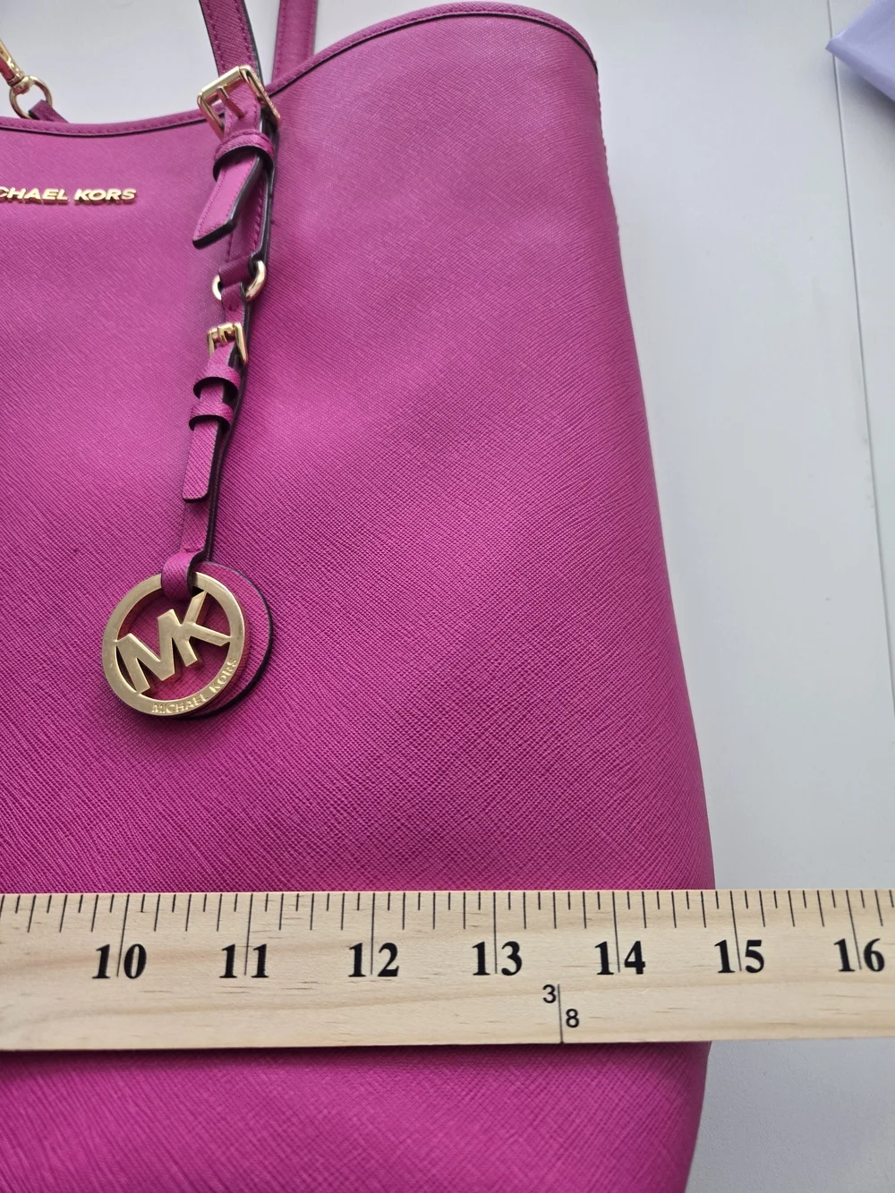 Michael Kors Jet Set Raspberry Saffiano Leather Large Top Zip Pocket Tote Bag