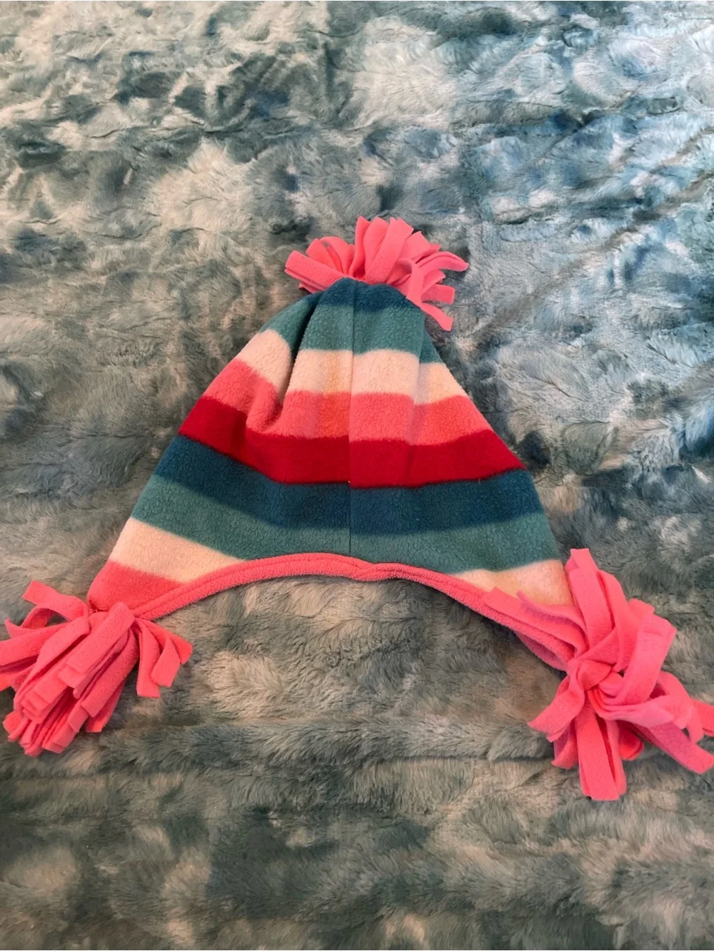 Crazy 8 multicolored hat