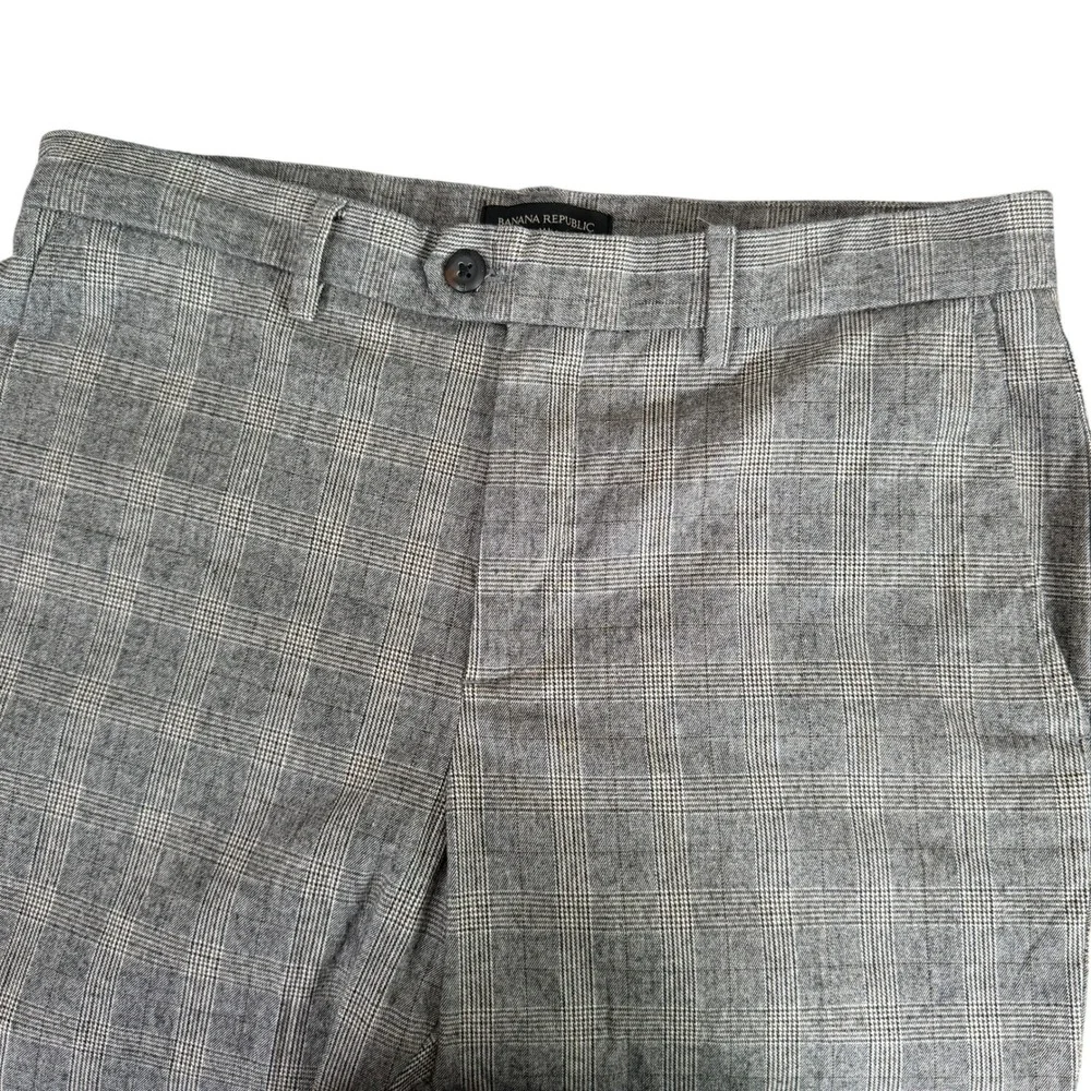 Banana Republic Slim Tapered Dress Pants Men Actual 33x27 Gray Plaid Stretch‎