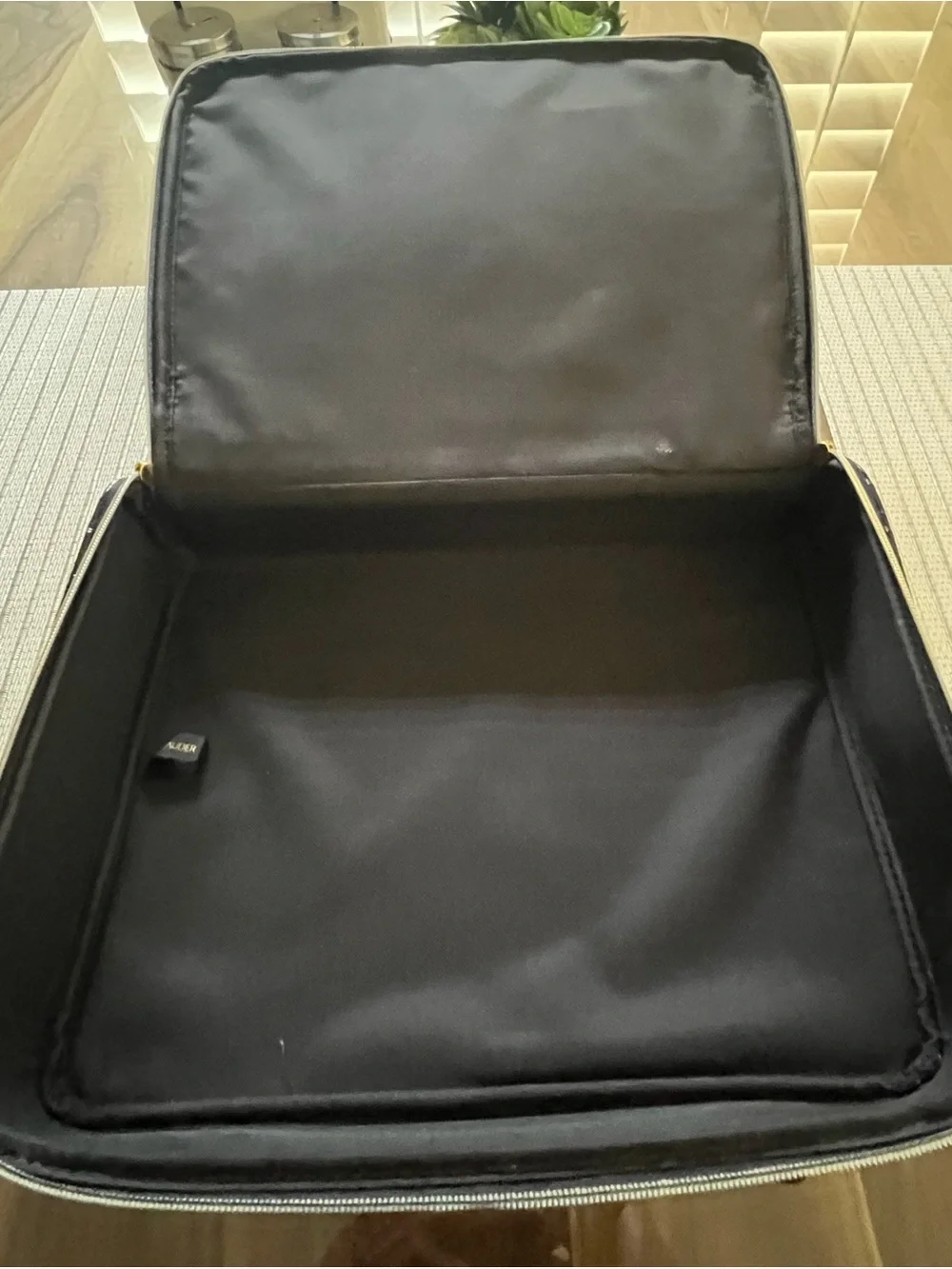 Estee Lauder Black Patent Cosmetic Case with Gold Zipper Pulls
