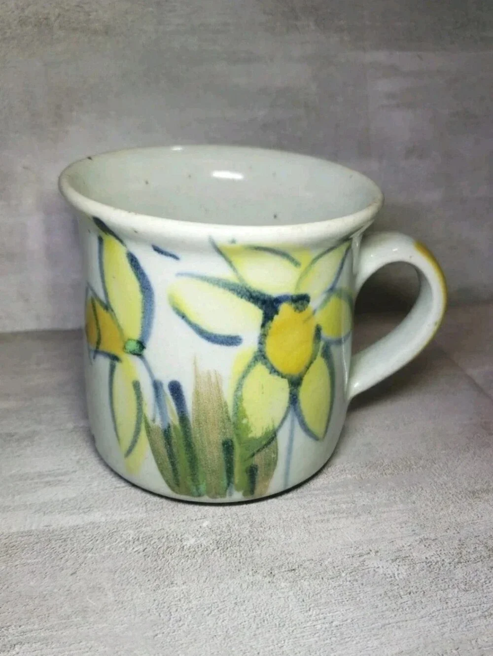 Vtg Yellow Floral Bourton On The Water Mug