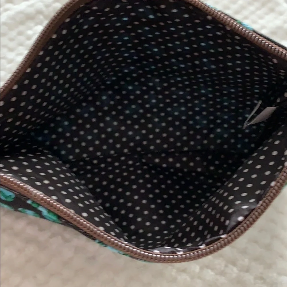 NWOT set of 2 pouches